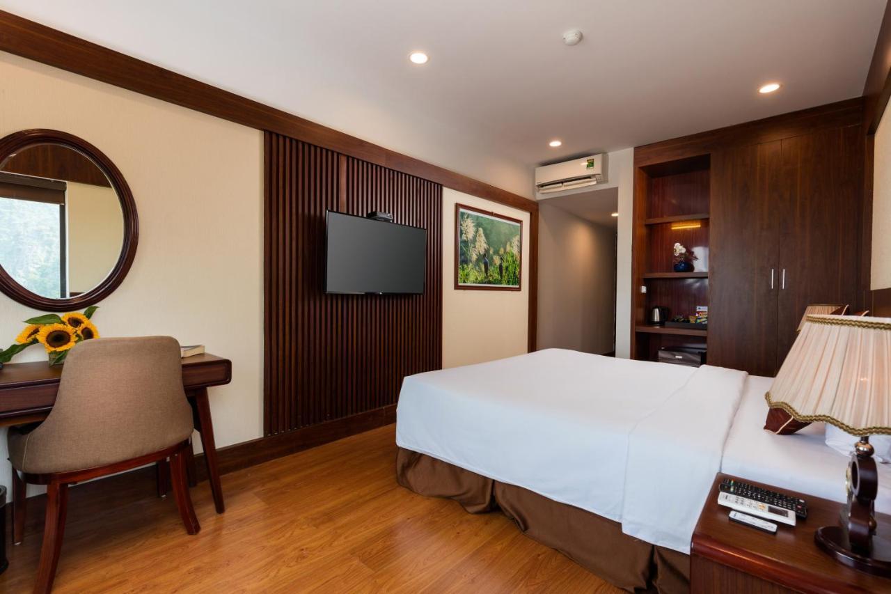 Liberty Hall Tam Coc Hotel & Villa Ninh Bình Kültér fotó