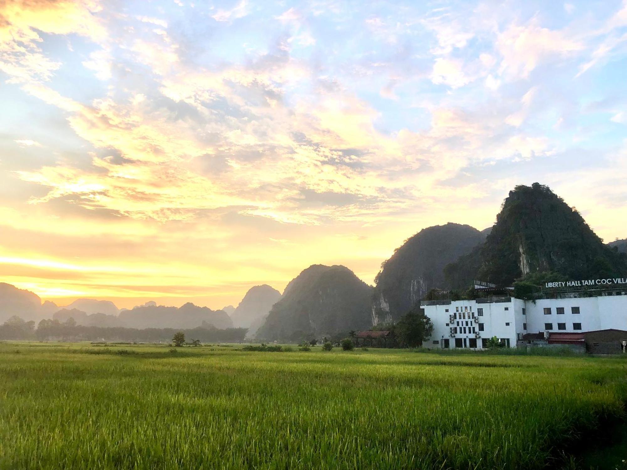 Liberty Hall Tam Coc Hotel & Villa Ninh Bình Kültér fotó